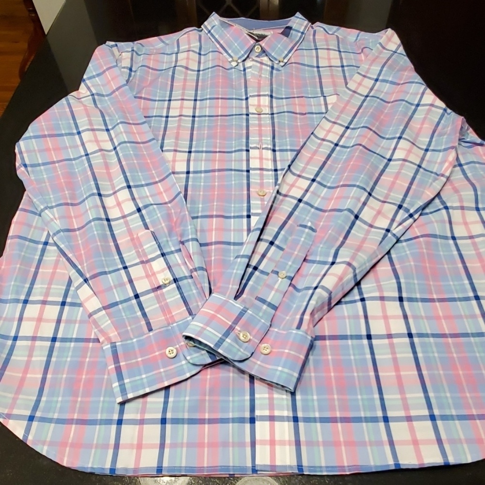 Crown & Ivy plaid button down oxford shirt